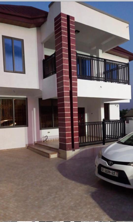 Baffour Studio Kumasi Exterior photo