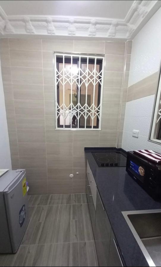 Baffour Studio Kumasi Exterior photo